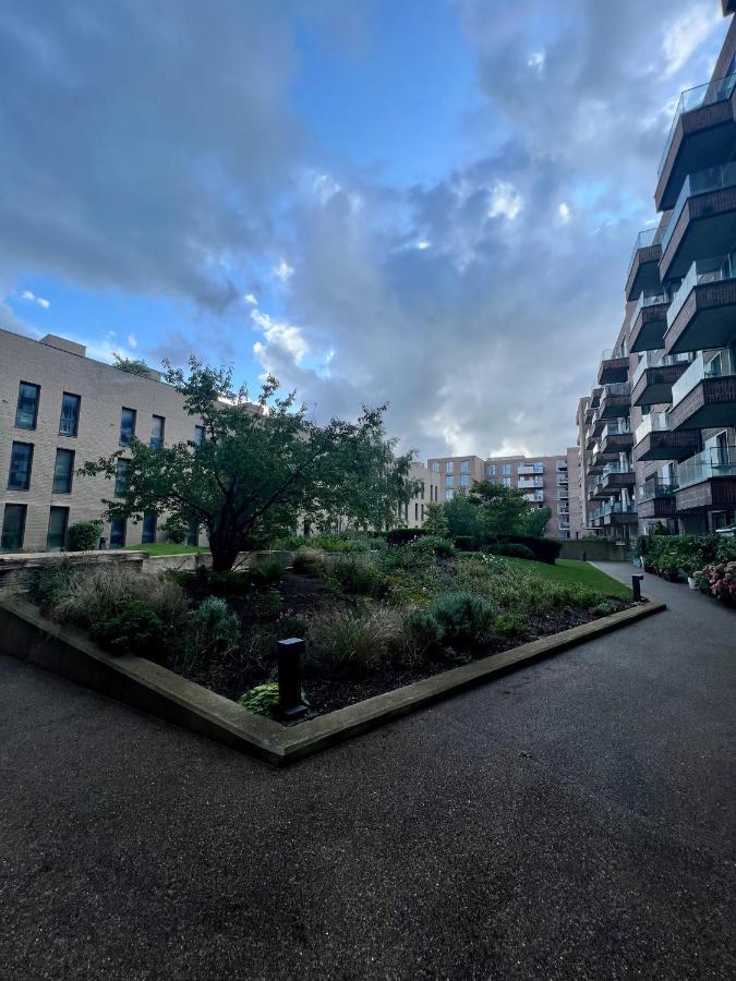Appartement Cityscape Serenity: 10Th Floor Oasis Near City Airport, Excel & 02 à Londres Extérieur photo